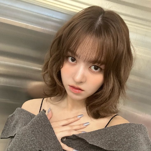 Lily gallery image