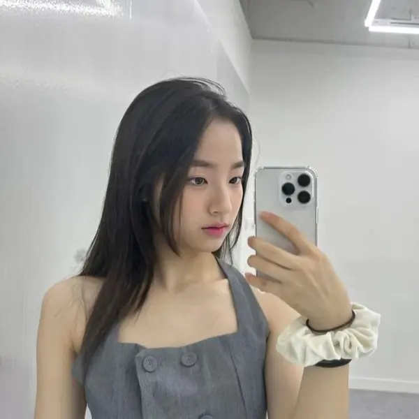 Yunha gallery image