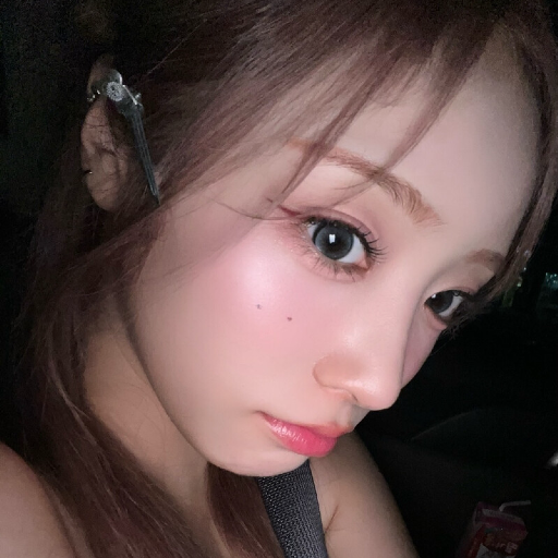 Hina gallery image