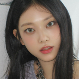 Haerin gallery image