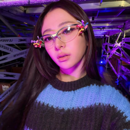 Huh Yunjin gallery image