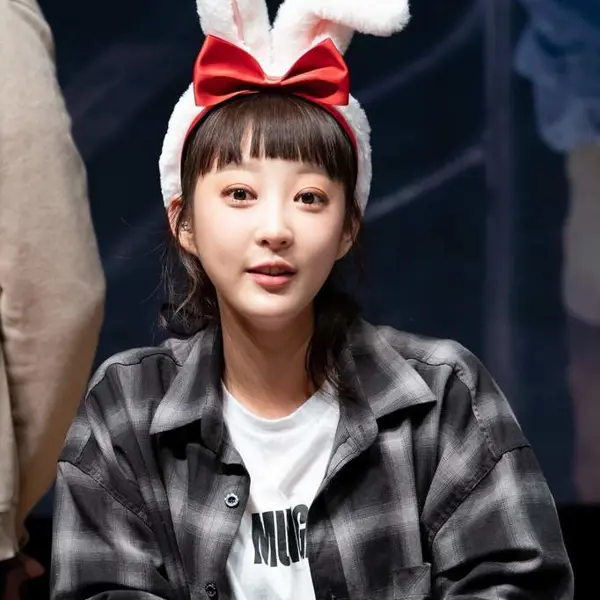 Hyelin gallery image