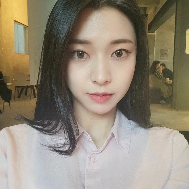 Yurim gallery image