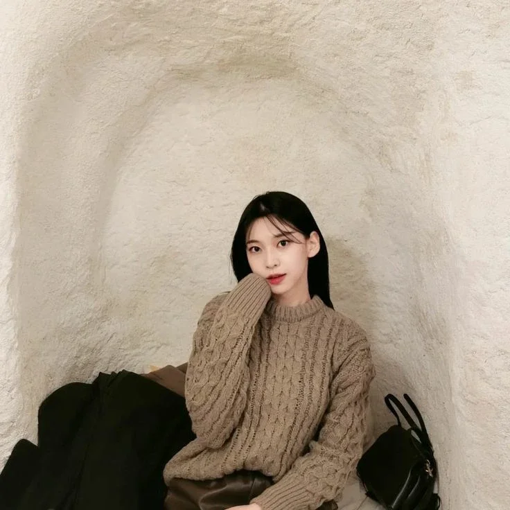 Yurim gallery image