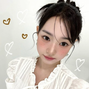 Kim SooMin gallery image