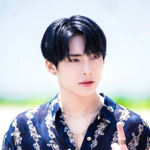 Junhee gallery image