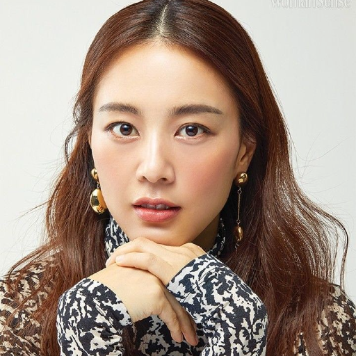 Gambar galeri Yujin