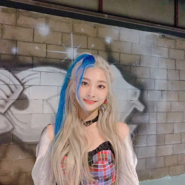 Minseo gallery image