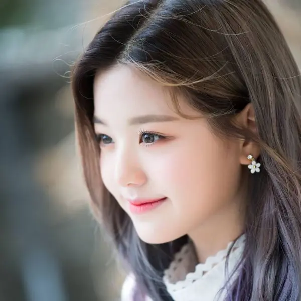 Wonyoung gallery image