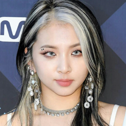 Jeon Jiwoo gallery image