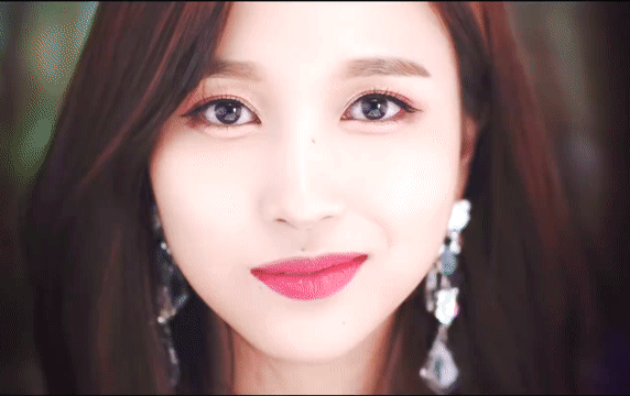Mina gif