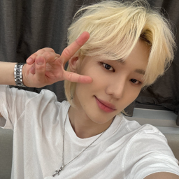 Junhyeok gallery image