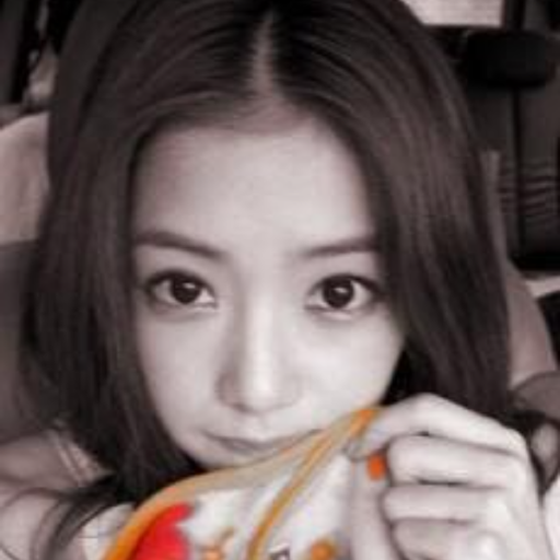 Kim Jihyeのギャラリー画像