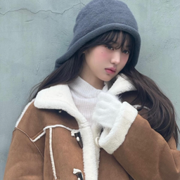 Wonyoung gallery image