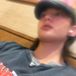 Hyunjin gallery image