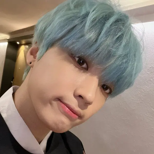 Arthur gallery image