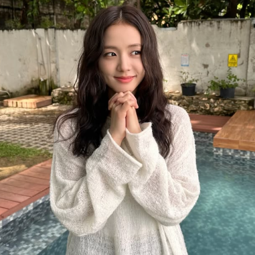 Jisoo gallery image