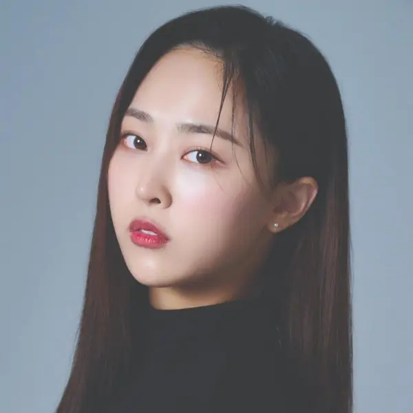 Jungwoo gallery image