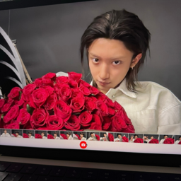 Woojin gallery image