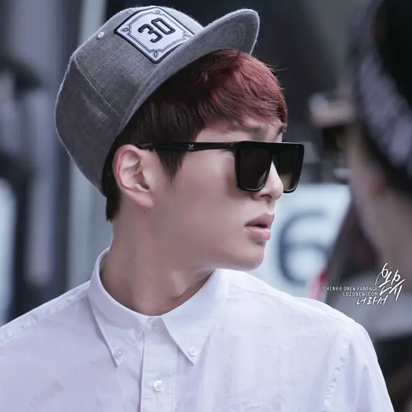 Onew gallery image