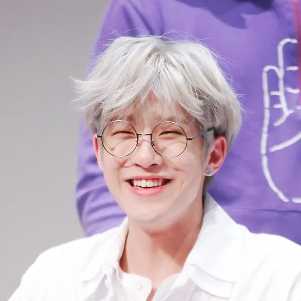 JinJin gallery image