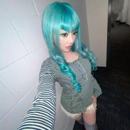 Hinata gallery image