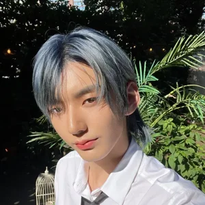 Hwon gallery image