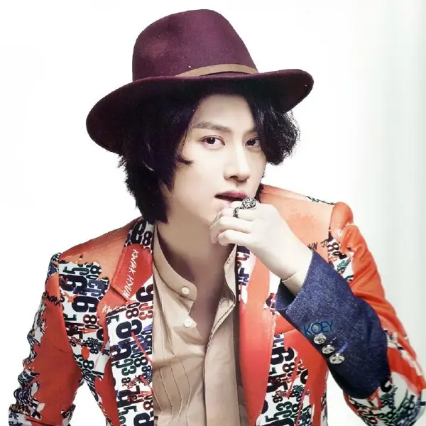 Heechul gallery image