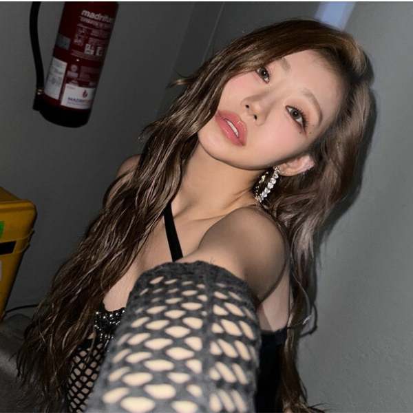 Julie gallery image