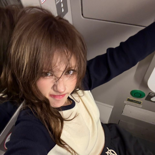 Jeon Somi 1