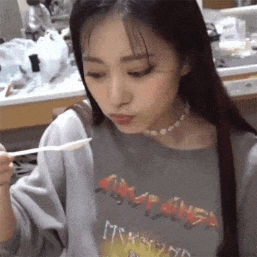 Tzuyu gif