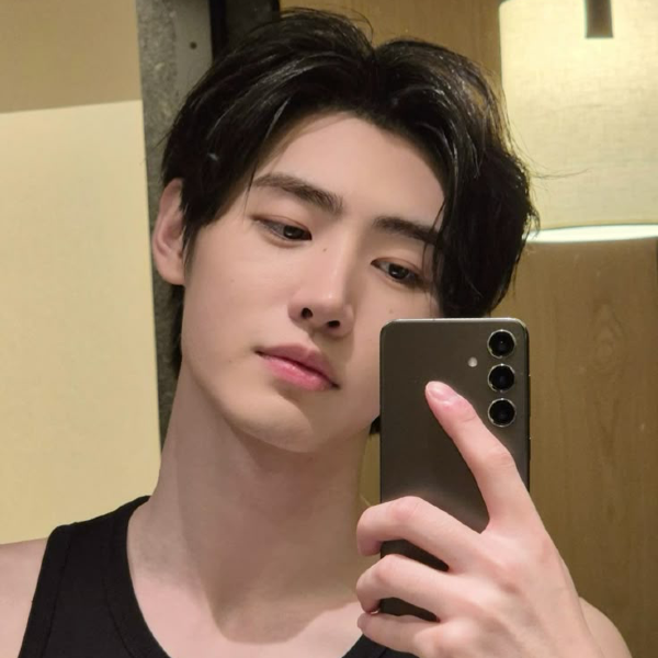 Sunghoon 2