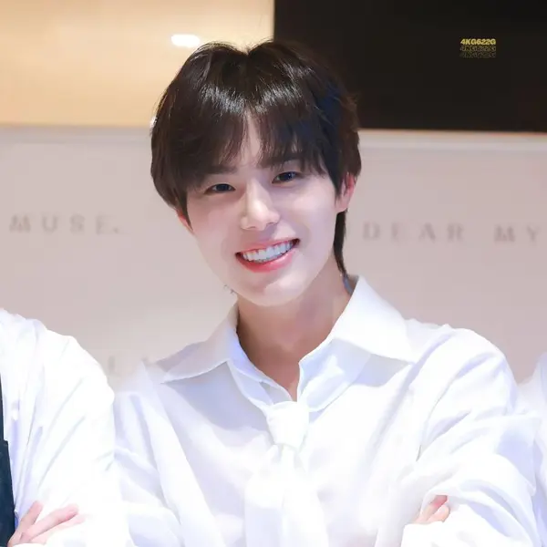 Seongbin gallery image