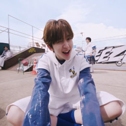 Donghyeon gallery image