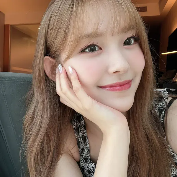 Yujeong gallery image