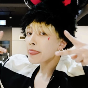 Hongjoong gallery image