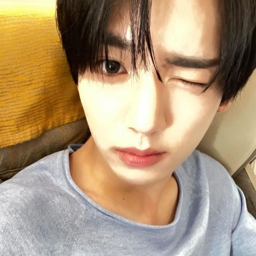 Han Yujin gallery image