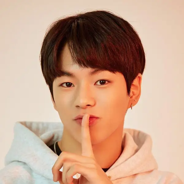 Yoon Jaehyuk gallery image