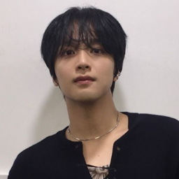 Haechan gallery image