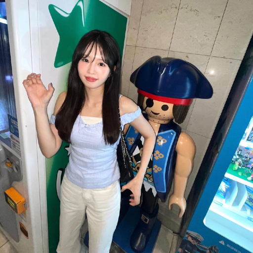 Hana gallery image