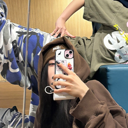 Yun Seoyoung gallery image