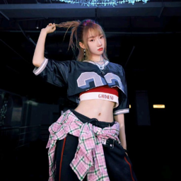 Long Yunzhu gallery image