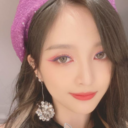 Xuanyi gallery image