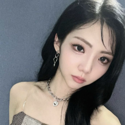 ChaeY(채이) gallery image