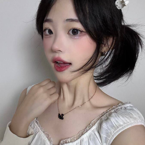 Hina gallery image