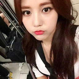 Shin Hyejeong gallery image