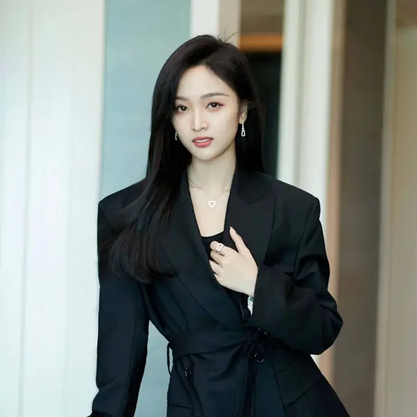 Xuanyi gallery image