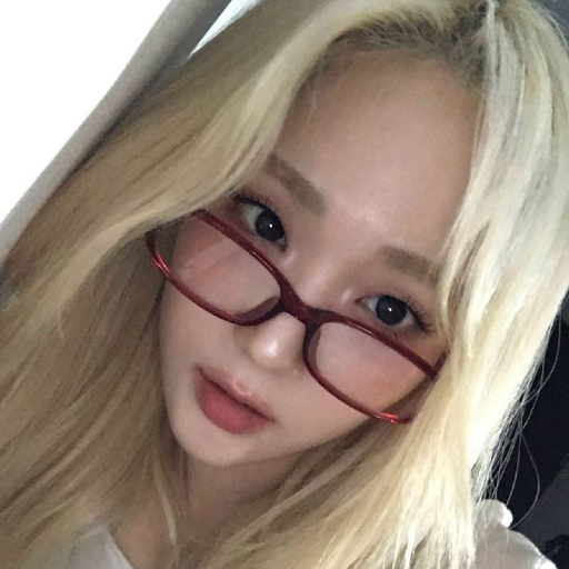 SeoYeon gallery image