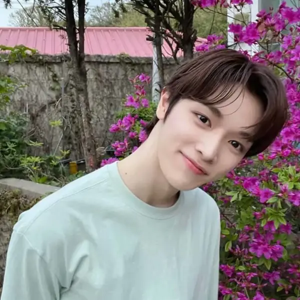 Sungchan gallery image