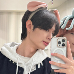 Kim Sungmin gallery image